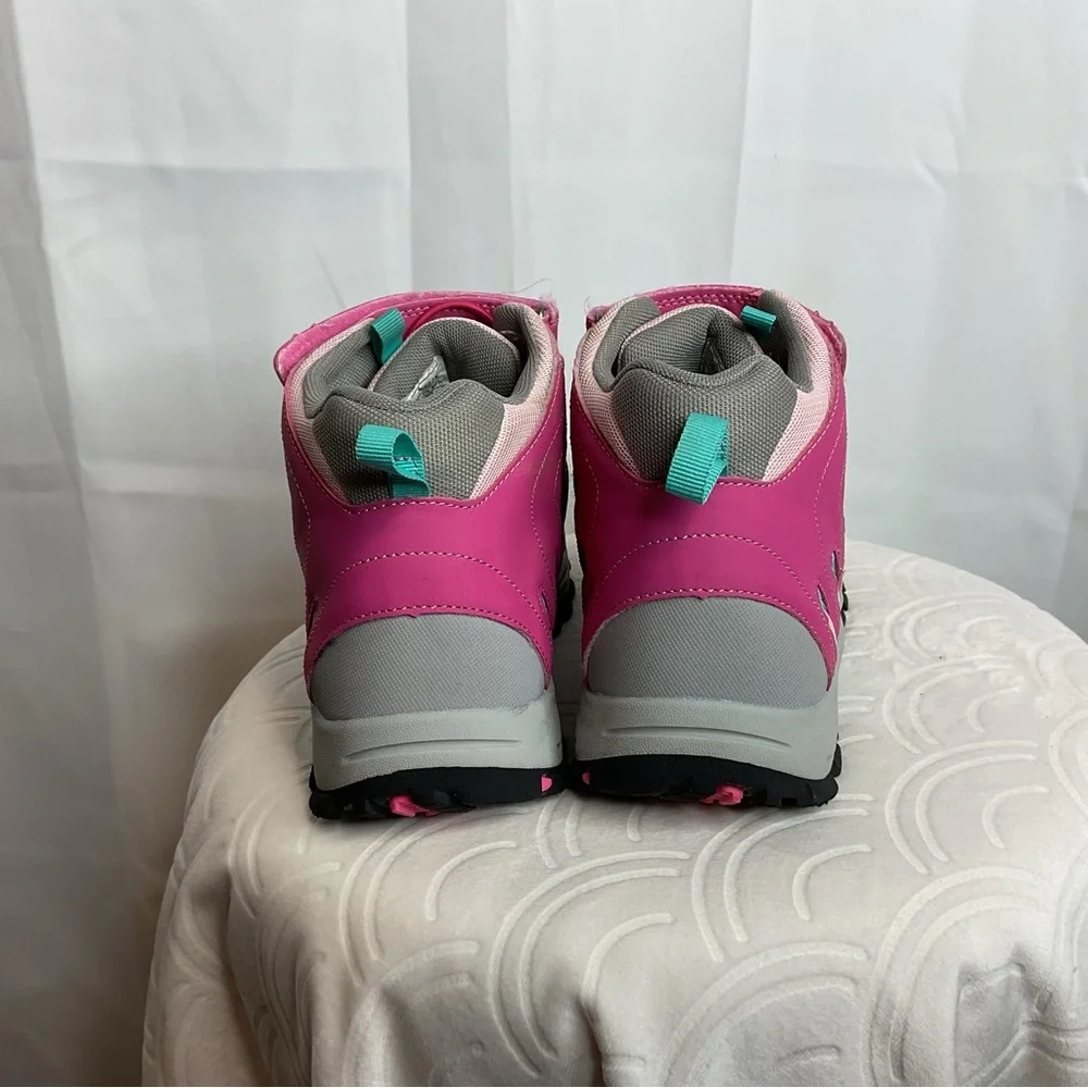 Nortiv8 big girls size 5 waterproof boots